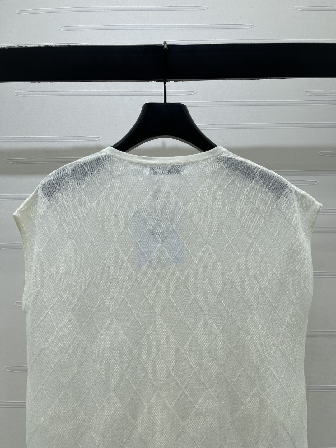 Women's short sleeves